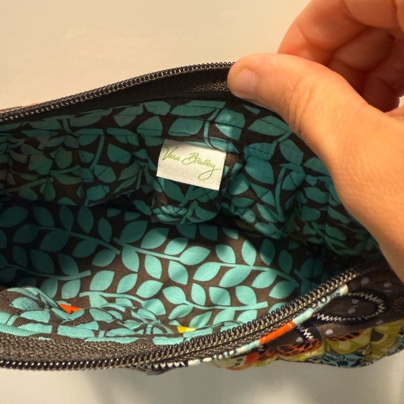 Vera Bradley Frannie Crossbody Bag in the Flower Shower pattern - Picture 4 of 4